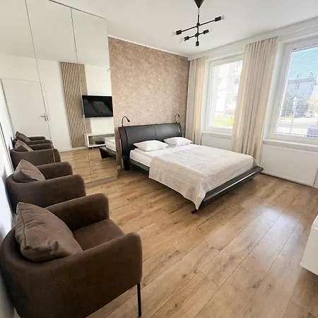 Karlikowska16 *